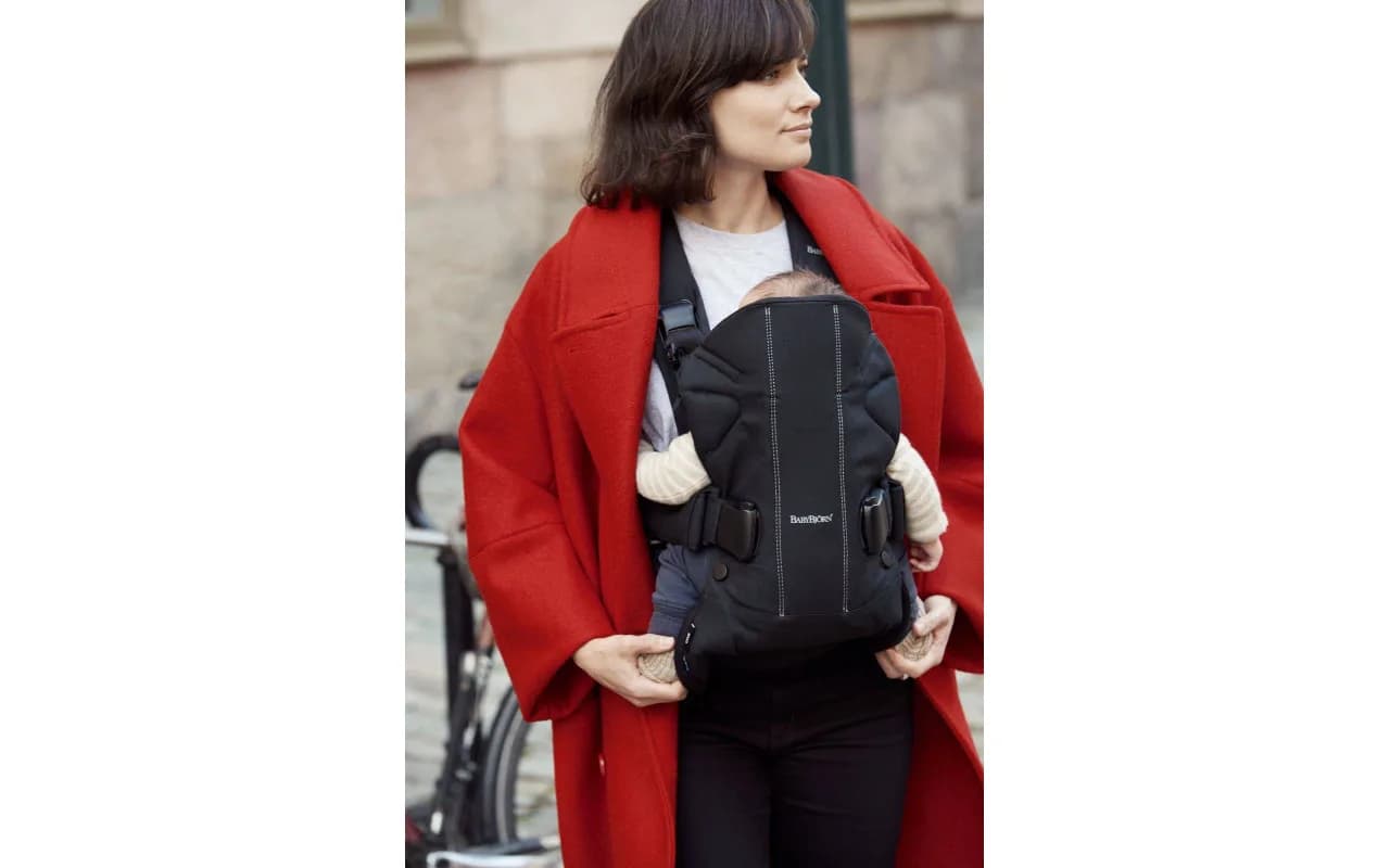 Рюкзак-кенгуру BabyBjorn One 0236 Black фото 2