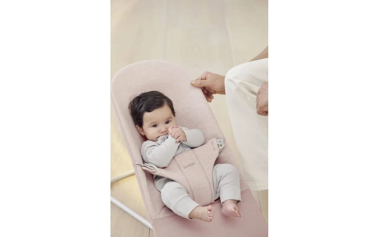 Шезлонг BabyBjorn Bouncer Bliss 3D Jersey 1775 Light Pink фото 2