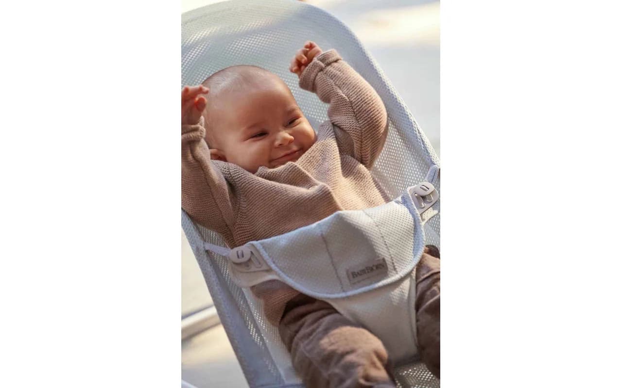 Шезлонг BabyBjorn Bouncer Balance Soft Mesh 1295 Grey фото 2