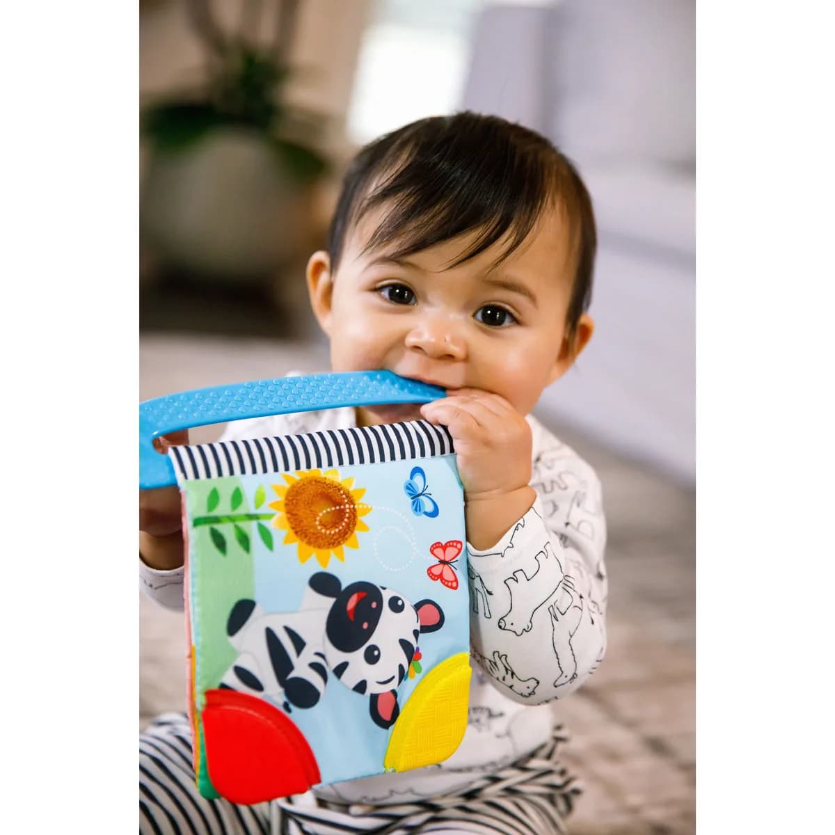 Книга м'яка Baby Einstein Teather Book 11794 фото 5