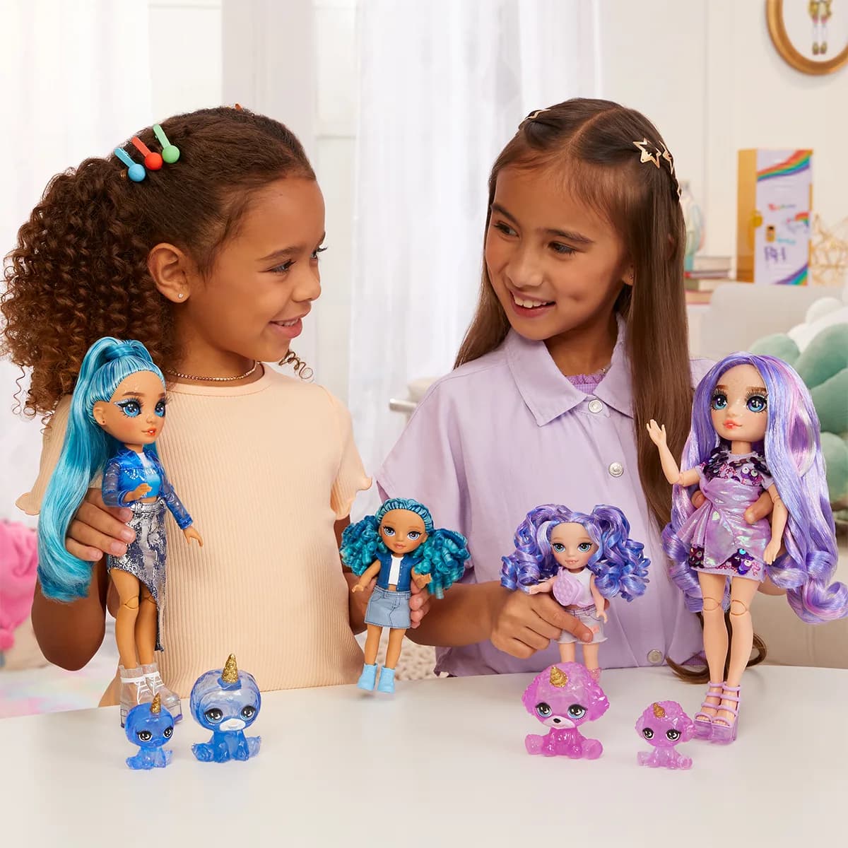 Лялька Rainbow High Littles Аметиста 531234 фото 8 Лялька Rainbow High Littles Аметиста 531234 фото 8