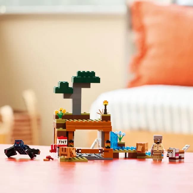 Конструктор Lego Minecraft Шахтна експедиція Броненосець 247дет 21269 фото 7