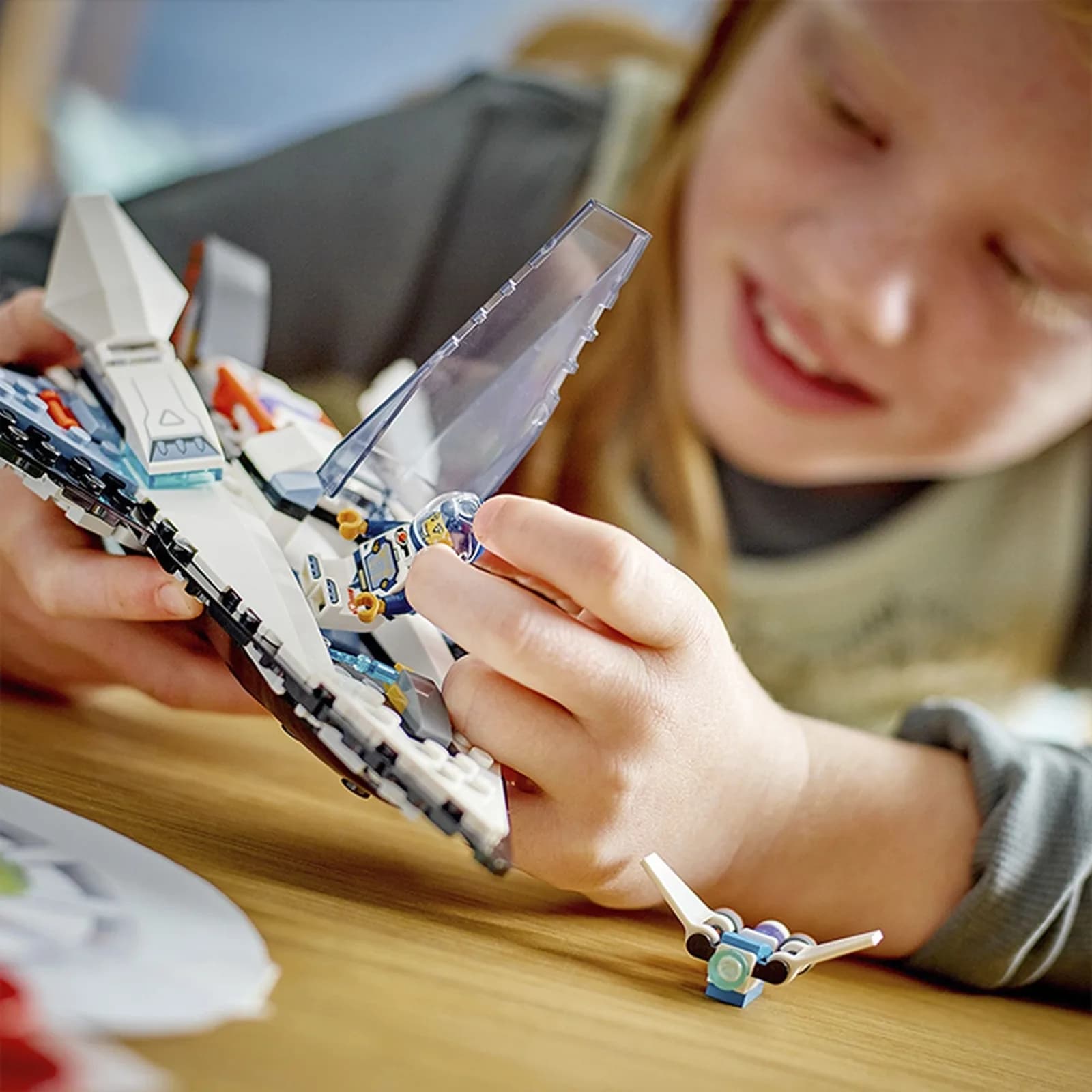 Конструктор Lego City Міжзоряний космічний корабель 240дет 60430 фото 2