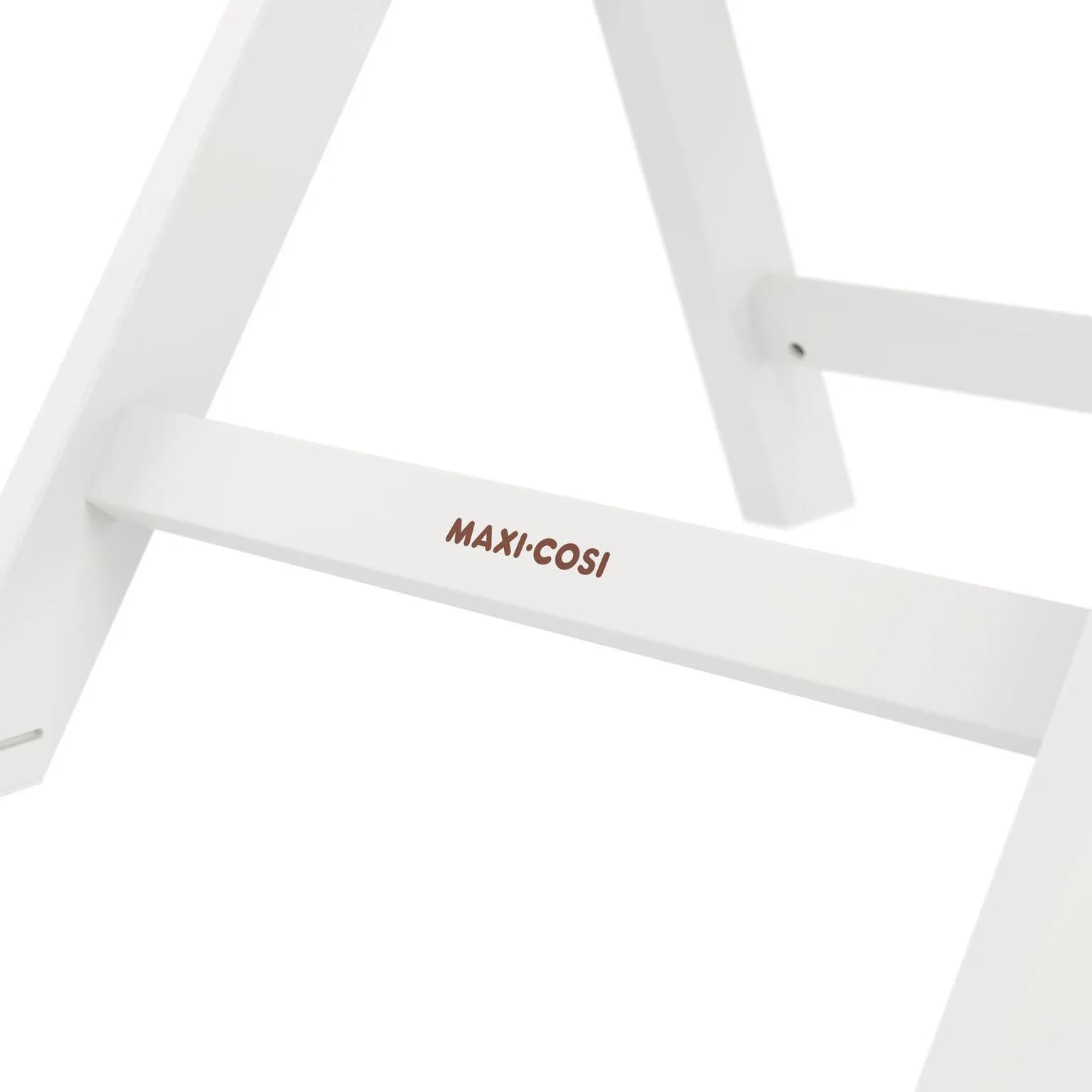 Стільчик для годування Maxi-Cosi Nesta 2719431110 White фото 3 Стільчик для годування Maxi-Cosi Nesta 2719431110 White фото 3