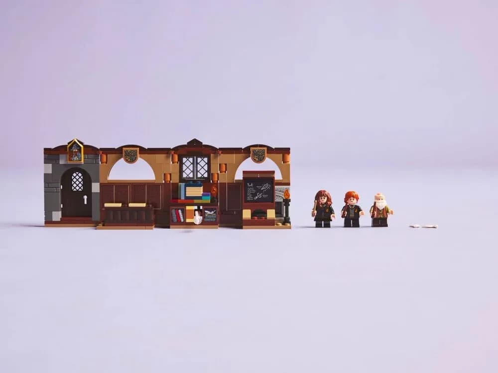 Конструктор Lego Harry Potter Замок Гоґвортс: урок чарів 204дет 76442 фото 9
