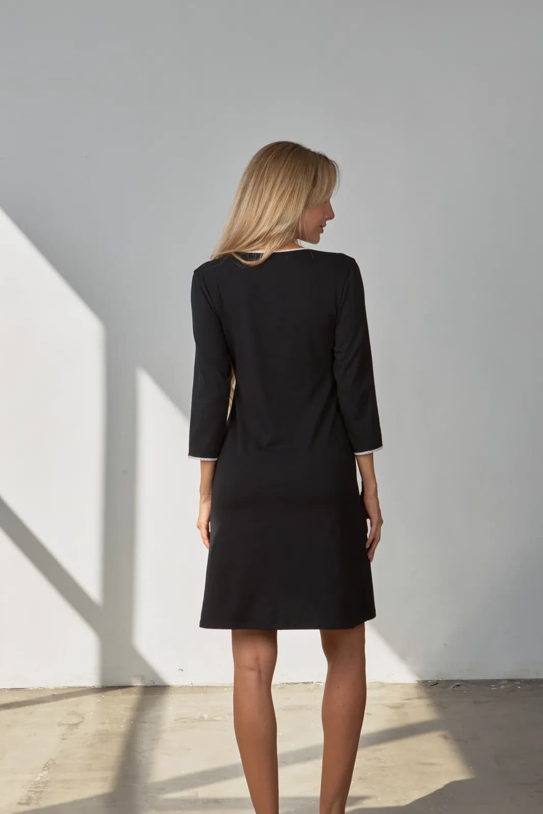 Нiчна сорочка для вагітних та годування Юла мама ALISA NW-1.5.8 -чорний фото 4