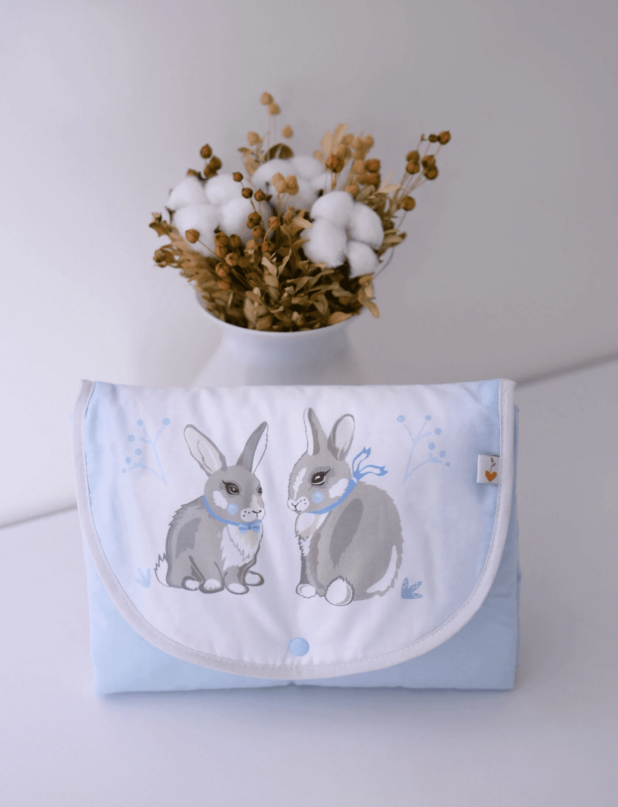 Матрац cповивальний дорожній Верес Summer Bunny blue 57х60см 427.3