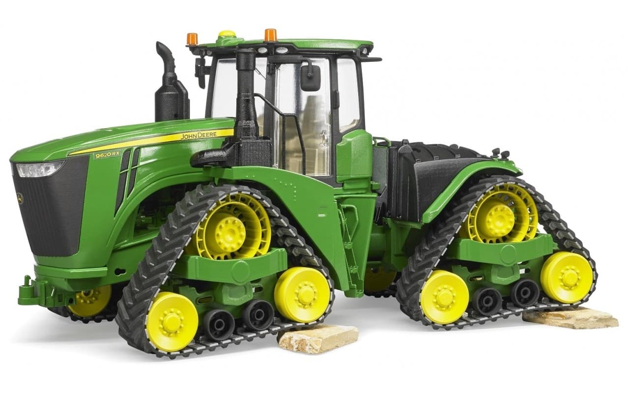 Трактор John Deere на гусеницях Bruder 04055