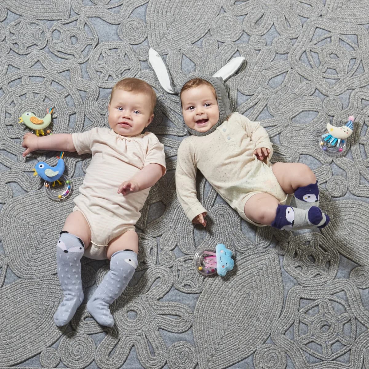 Брязкальце Taf Toys Сонний місяць 12065 фото 2
