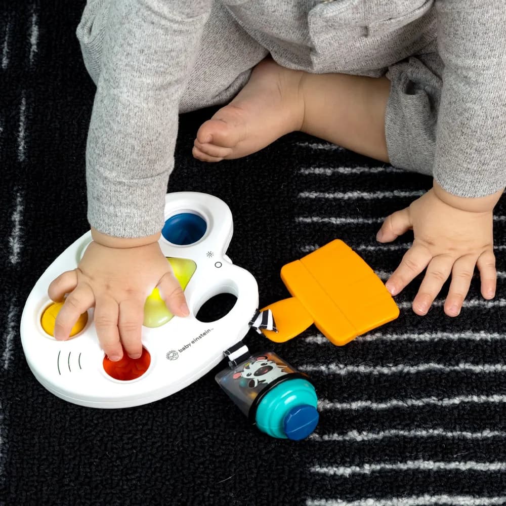 Іграшка розвиваюча Baby Einstein Color Palette Popper 16710 фото 4 Іграшка розвиваюча Baby Einstein Color Palette Popper 16710 фото 4