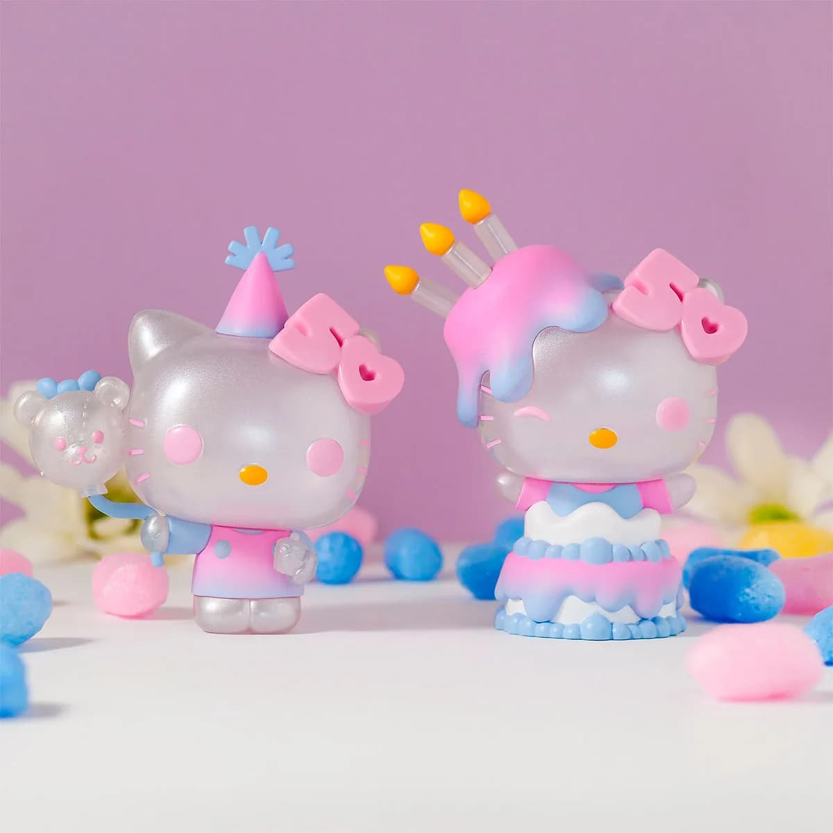 Ігрова фігурка FUNKO POP! cерії Sanrio: Hello Kitty - Хелоу Кітті з кулькою 76090 фото 4 Ігрова фігурка FUNKO POP! cерії Sanrio: Hello Kitty - Хелоу Кітті з кулькою 76090 фото 4
