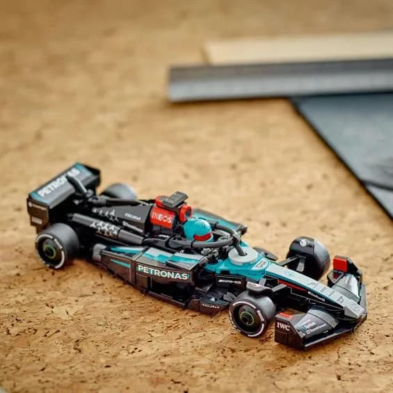 Конструктор Legol Speed Champions F1® Mercedes-AMG W15 267дет 77244 фото 8 Конструктор Legol Speed Champions F1® Mercedes-AMG W15 267дет 77244 фото 8