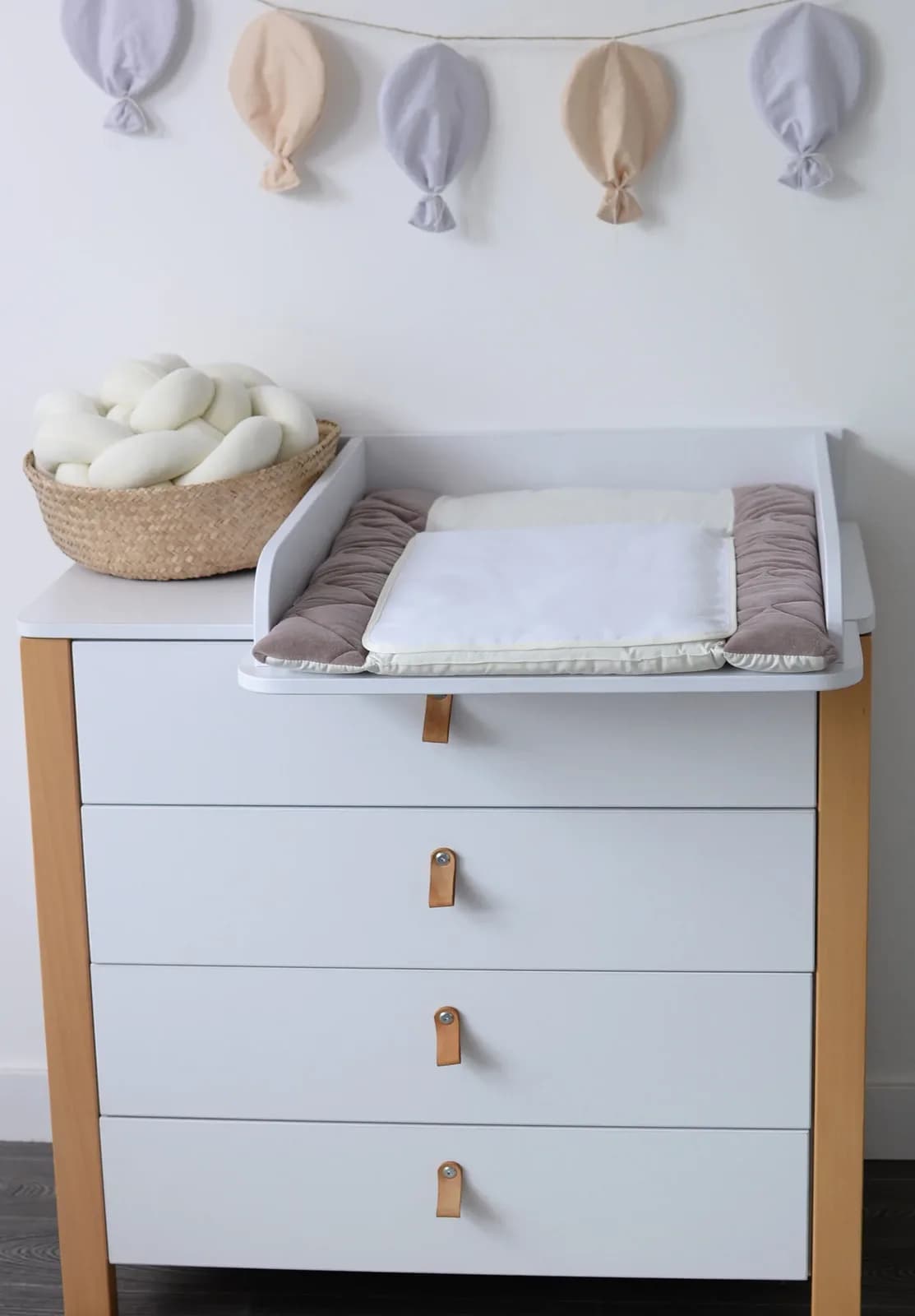 Матрац сповивальний Верес Velour 50х70 см Mokko 429.08 фото 2 Матрац сповивальний Верес Velour 50х70 см Mokko 429.08 фото 2