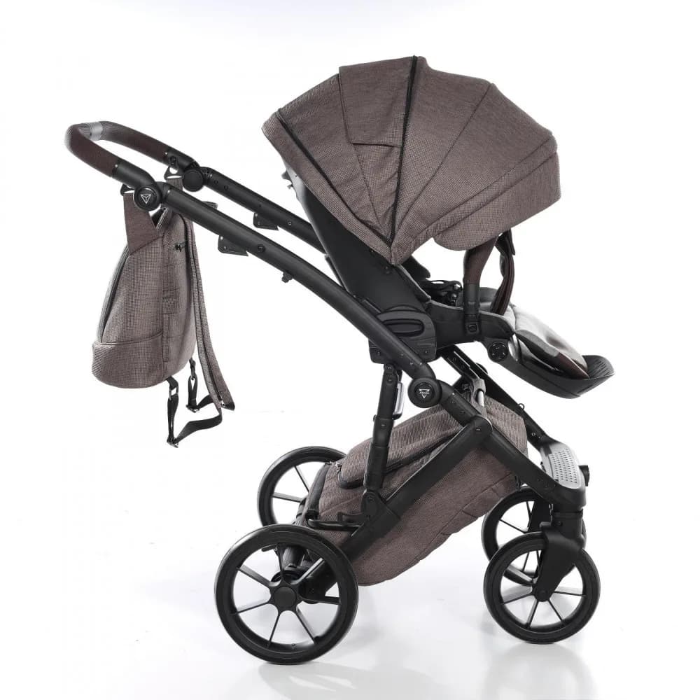 Коляска універсальна 2в1 Junama Space Waffle 02 J-SpW-02 brown фото 6 Коляска універсальна 2в1 Junama Space Waffle 02 J-SpW-02 brown фото 6