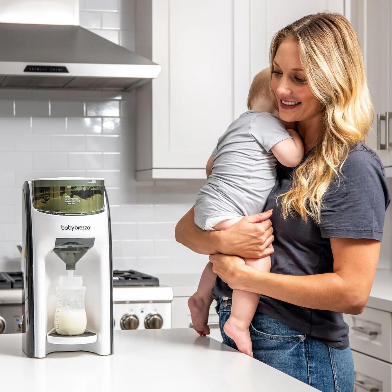 Машина для приготування суміші Baby Brezza Formula Pro Advanced FRP0046 фото 4 Машина для приготування суміші Baby Brezza Formula Pro Advanced FRP0046 фото 4